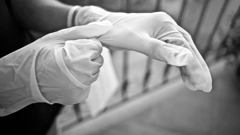 สร้างเกราะใจให้แข็งแกร่ง: รับมือคำวิจารณ์อย่างไรไม่ให้บั่นทอนคุณค่าในตัวเอง