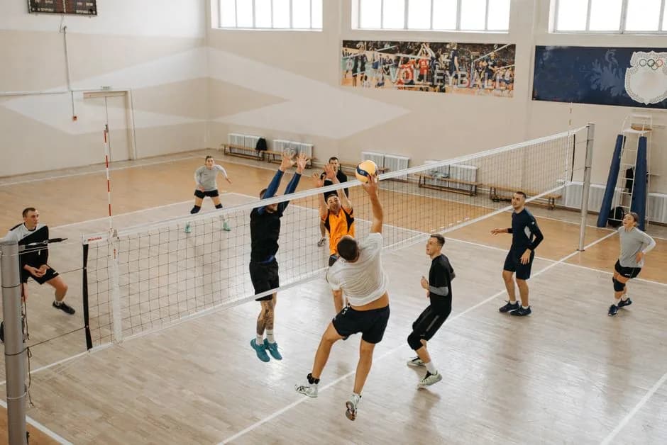 วอลเลย์บอล: บทเรียนชีวิตในสนาม ที่สอนให้เราเติบโต